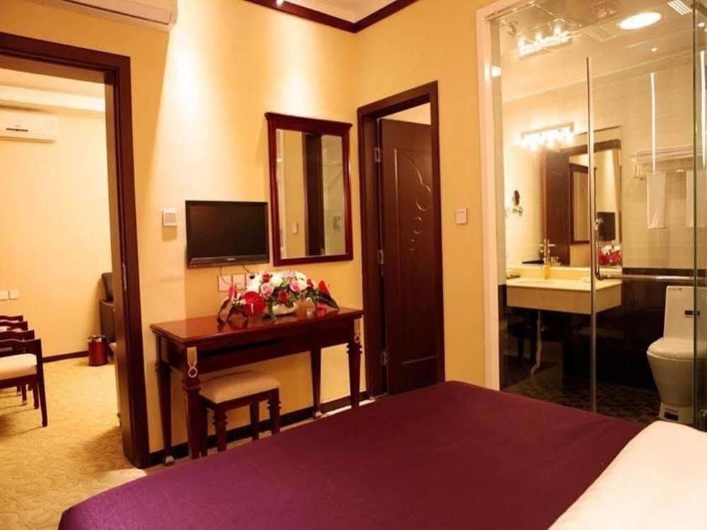 Landmark Hotel Kunming Eksteriør billede