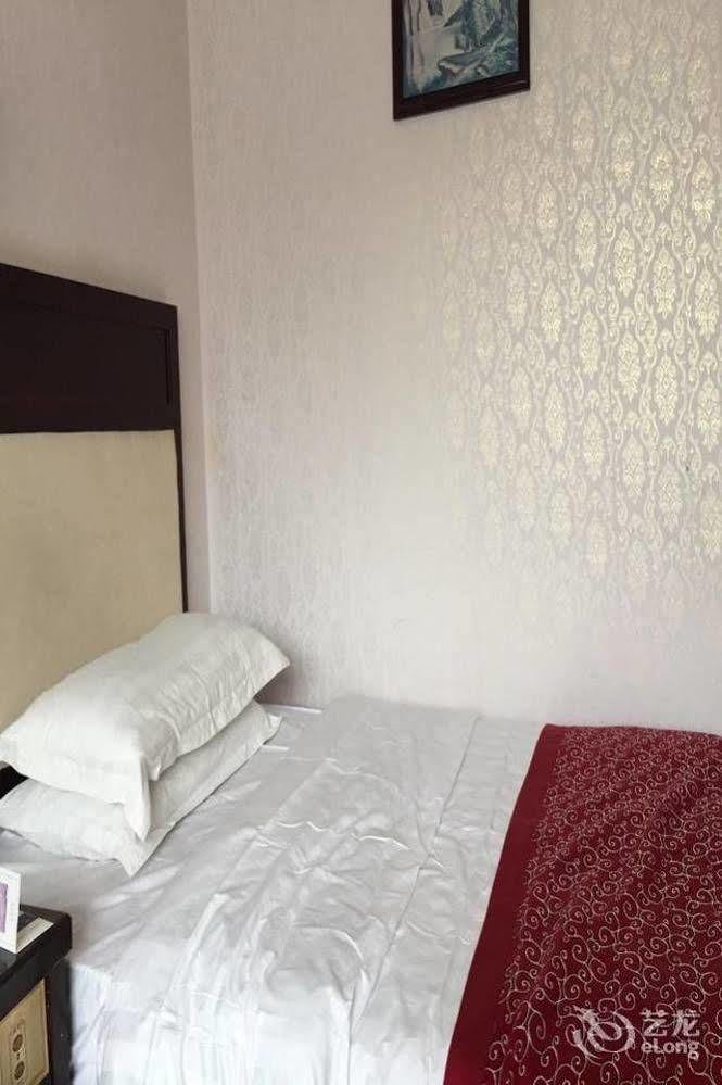 Landmark Hotel Kunming Eksteriør billede