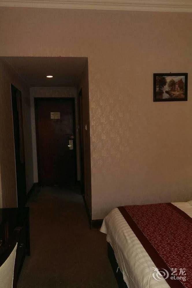 Landmark Hotel Kunming Eksteriør billede